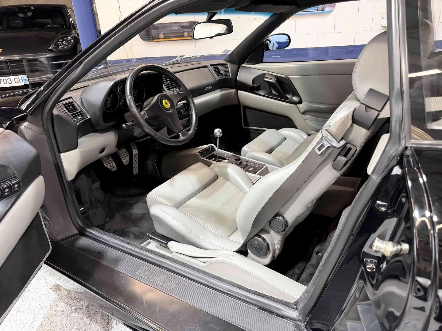 1995 Nero Berlinetta Manual 2.7 — photo 2