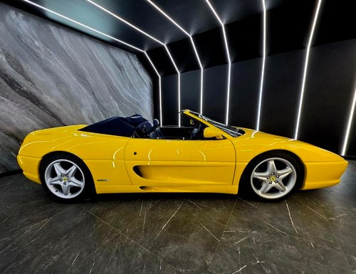 1996 Giallo Spider Manual — photo 3