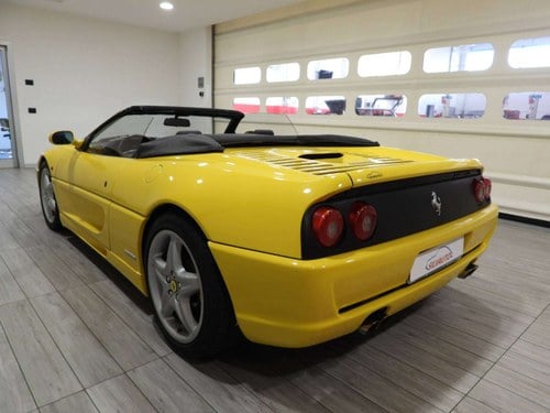 1996 Giallo Spider Manual — photo 3