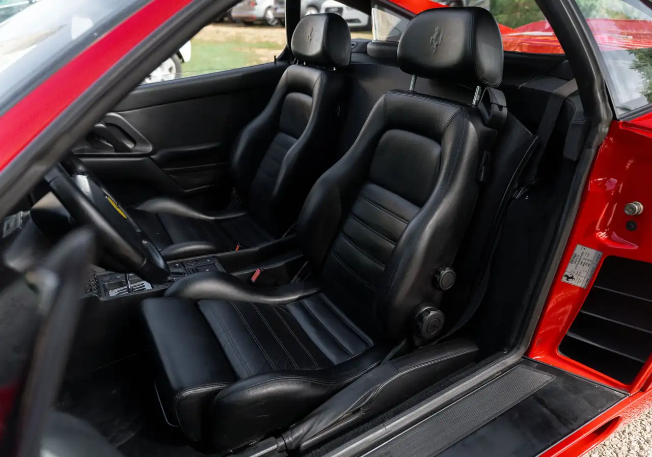1996 Rosso GTS Manual 2.7 — photo 2