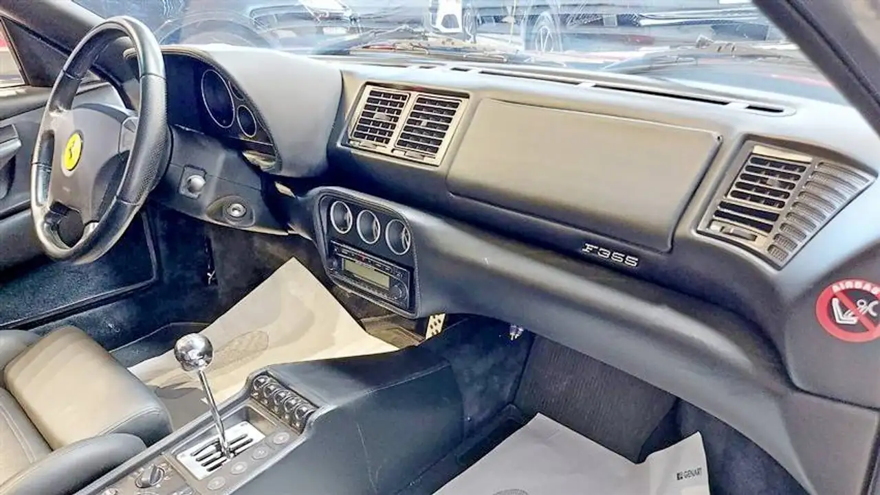 1997 Rosso Berlinetta Manual — photo 2