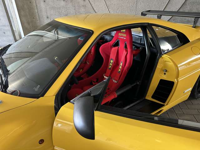 1999 Giallo Challenge Manual 2.7 — photo 2
