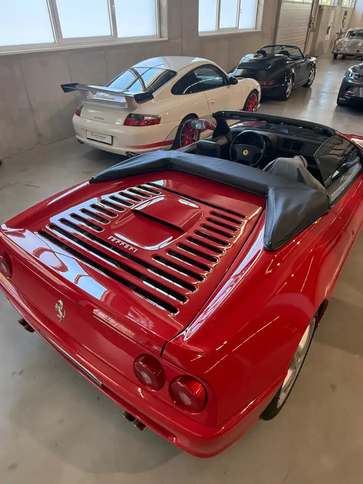 1997 Rosso Spider Manual — photo 3