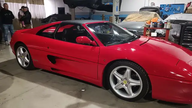 1997 Rosso GTS Manual — photo 2