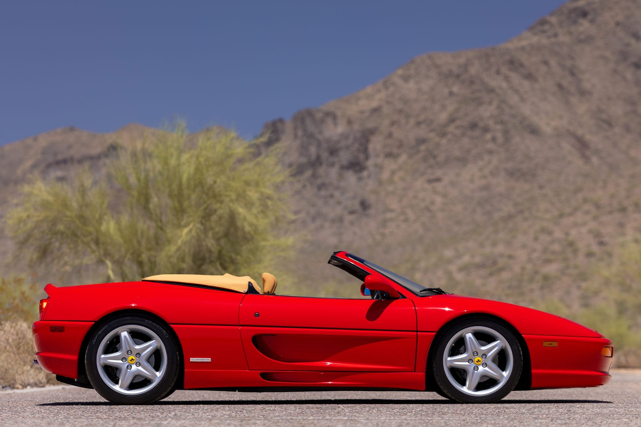 1996 Rosso Spider Manual — photo 3