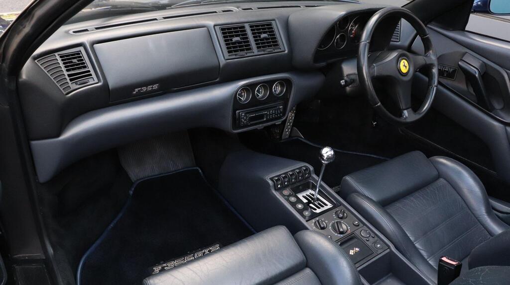 1994 Blu GTS Manual 2.7 — photo 2