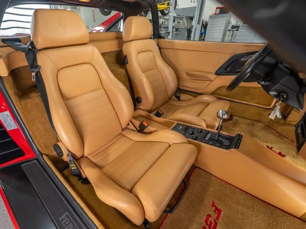 1995 Rosso GTS Manual 2.7 — photo 2