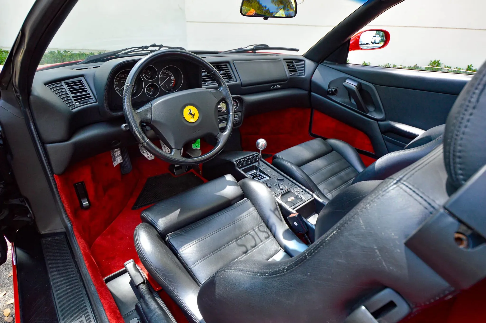 1998 Rosso GTS Manual — photo 2